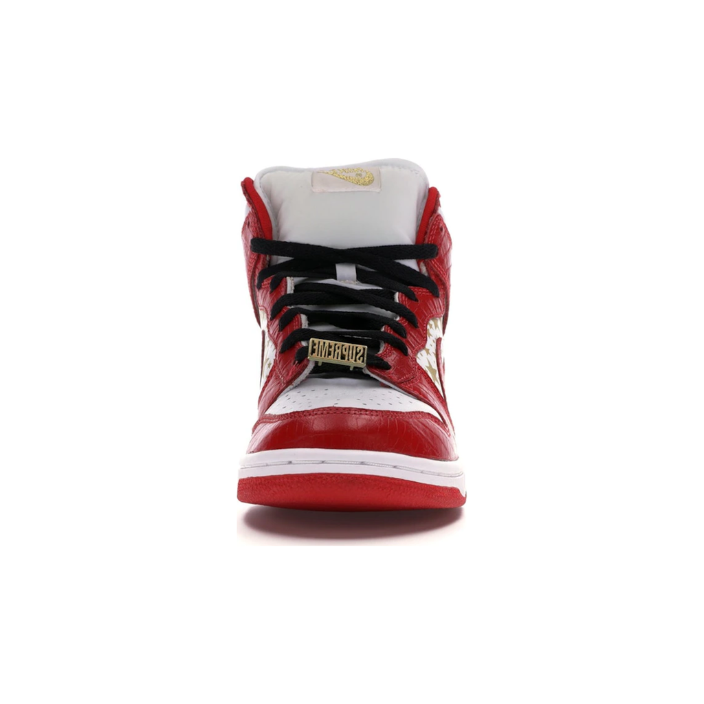nike_dunk_high_pro_sb_supreme_red_stars_3