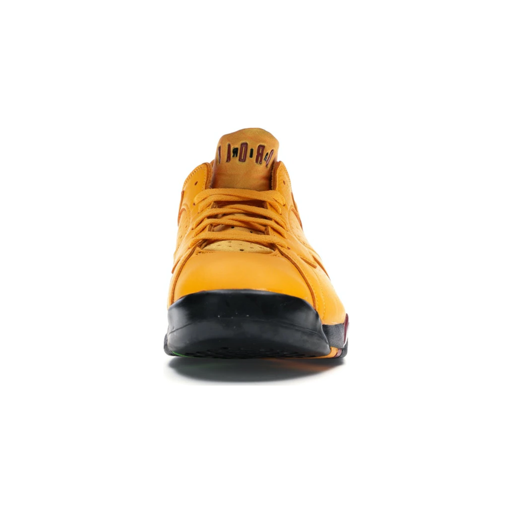 jordan_7_retro_low_taxi_3