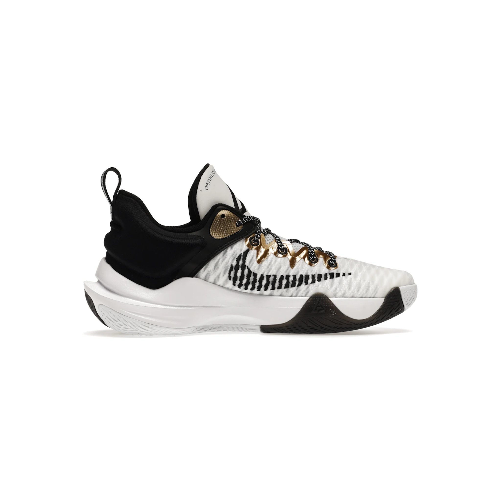 nike_giannis_immortality_championship_translucent_black_sole_1