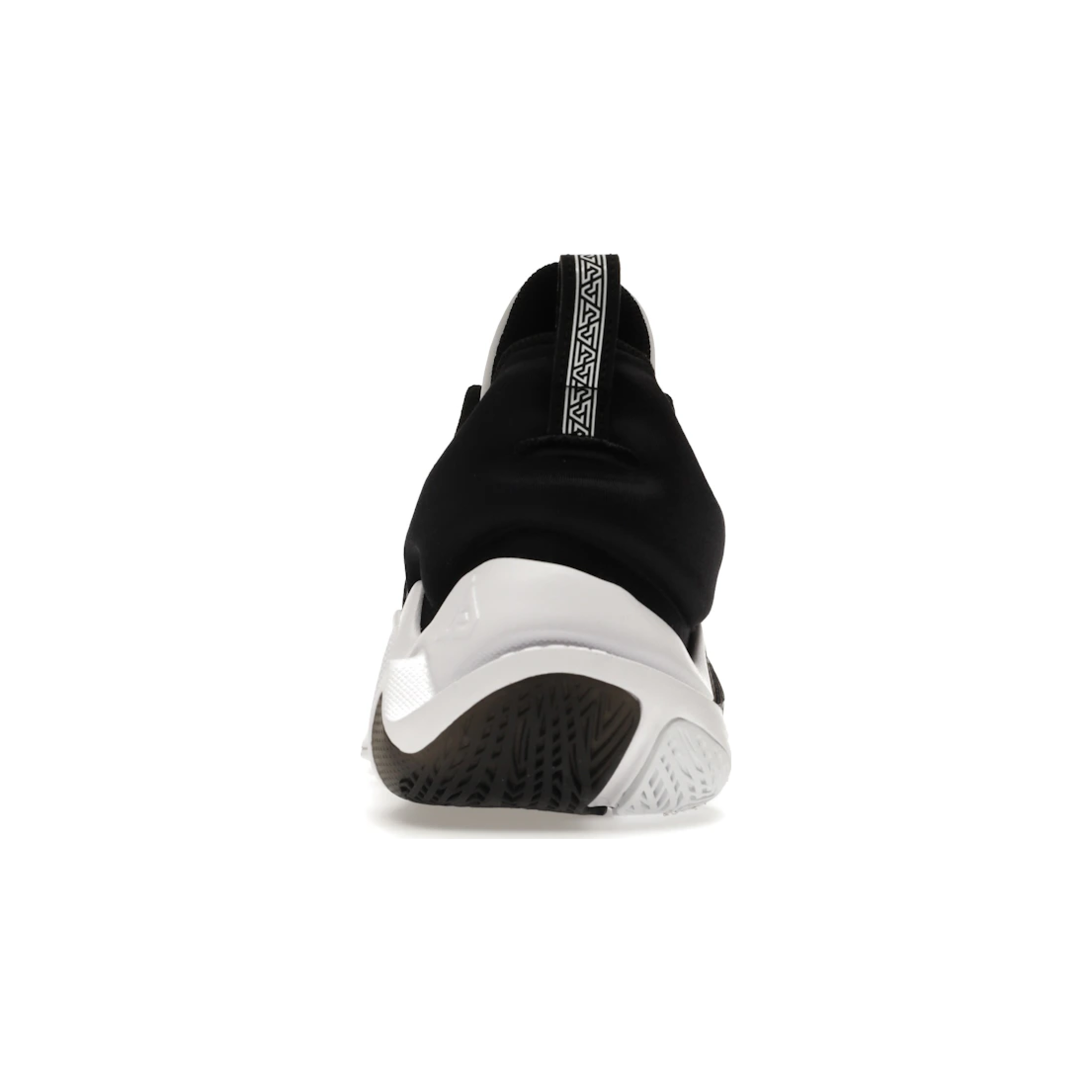 nike_giannis_immortality_championship_translucent_black_sole_4