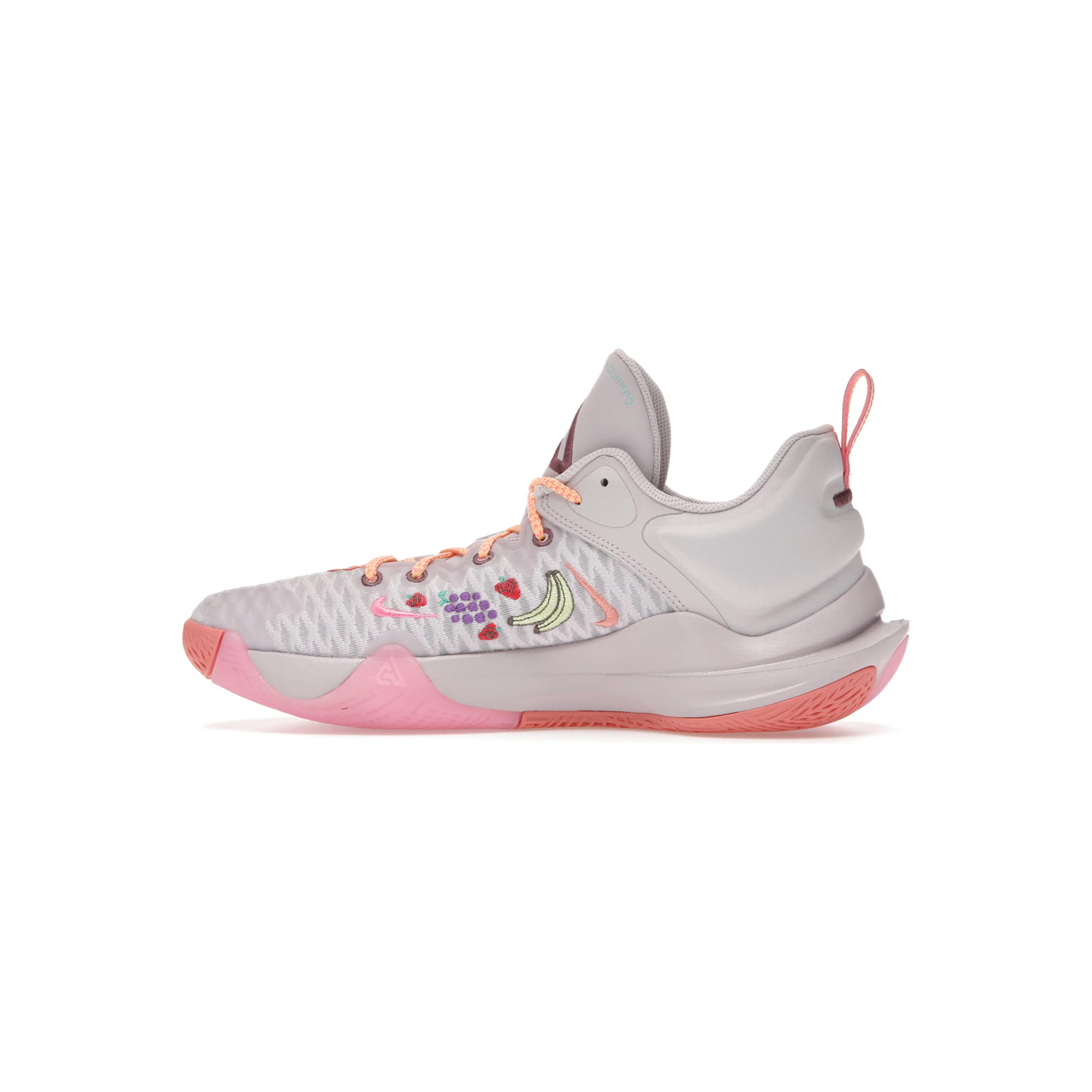 nike_giannis_immortality_force_field_super_smoothie_1